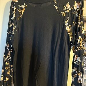 Kohl's Black Top with Floral Sleeves